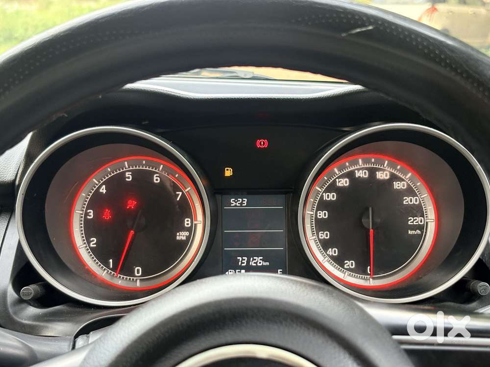 Maruti Suzuki Swift Vxi Optional, 2020, Petrol
