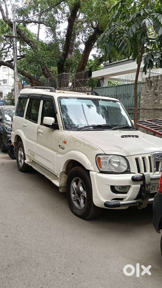 Mahindra Scorpio 2009-2014 Vlx 2wd Abs At Bsiii, 2011, Diesel