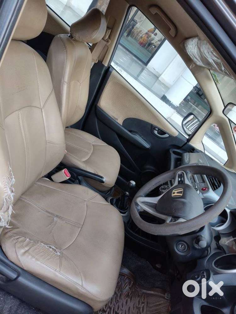 Honda Jazz V Mt Privilege, 2012, Petrol