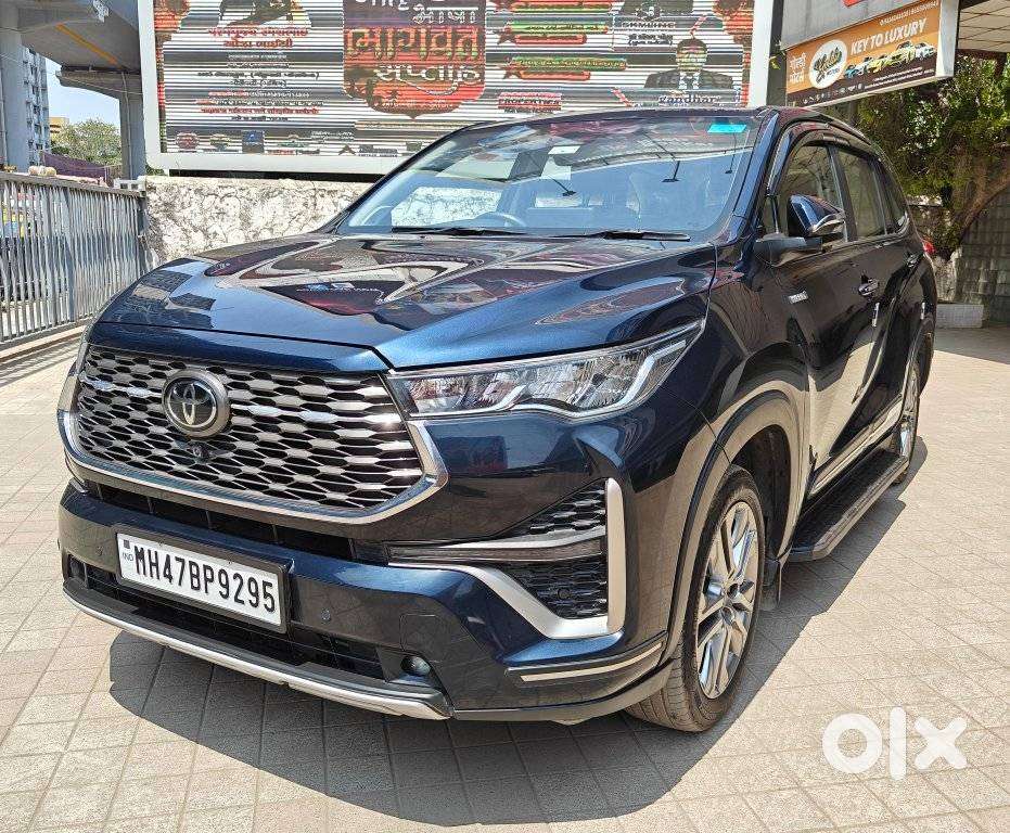 Toyota Innova Hycross 2.0 Zx (o) Hybrid 7 Str, 2024, Petrol