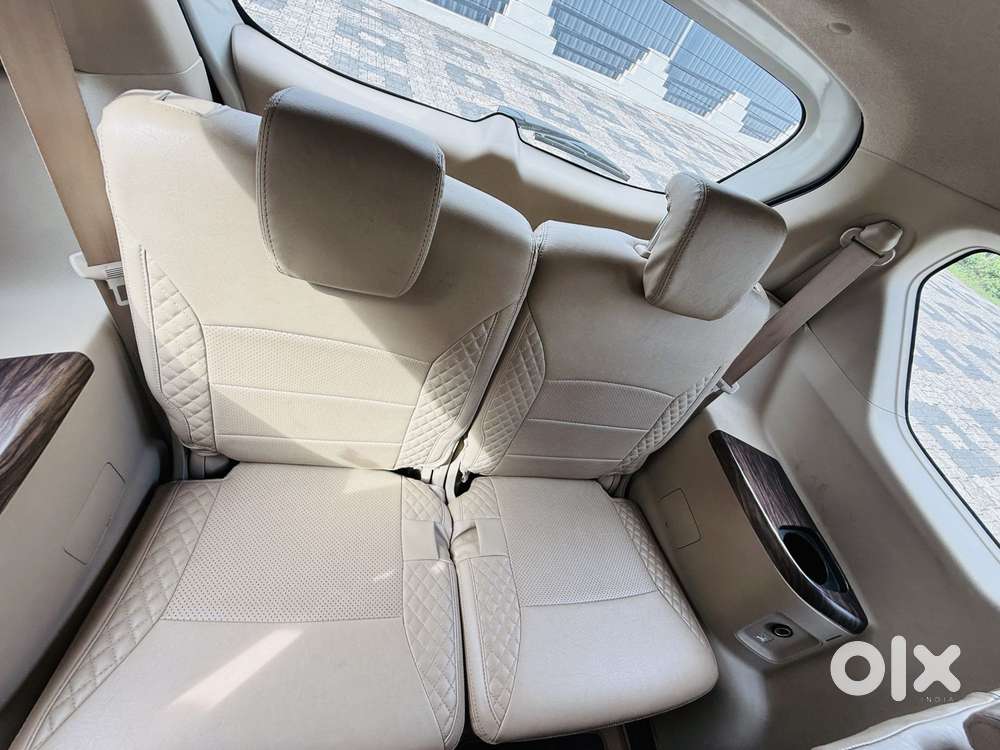 Maruti Suzuki Ertiga Zxi At Shvs, 2019, Petrol