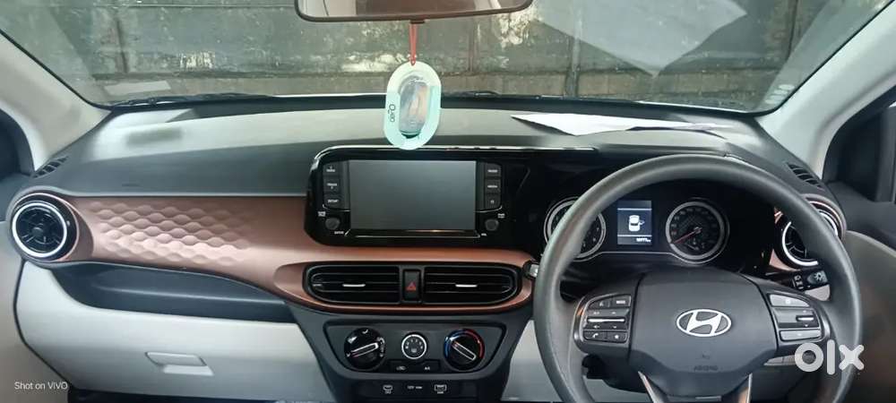 Hyundai Aura Sx Cng 2025