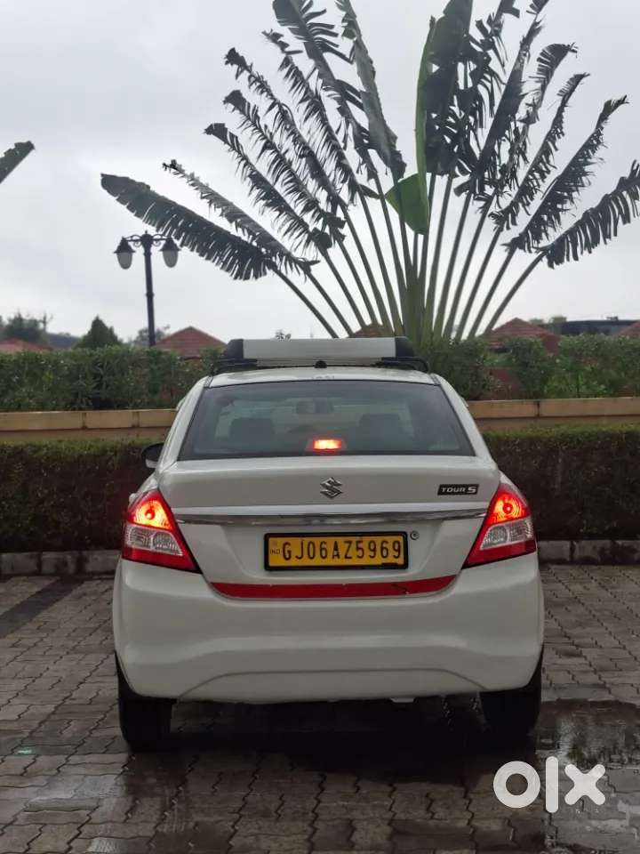 Maruti Suzuki Dzire 1.2 Vxi Cng, 2018, Cng & Hybrids
