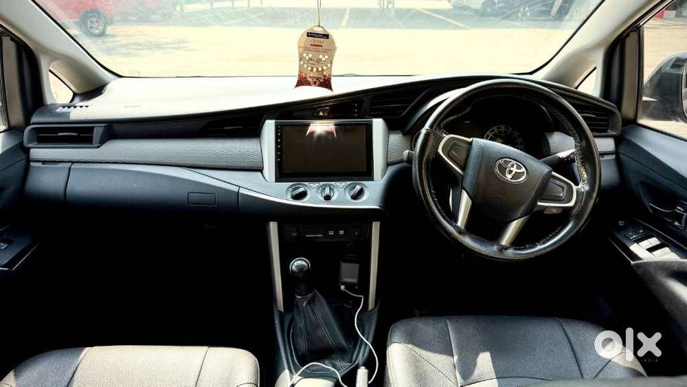 Toyota Innova Crysta 2.4 G Mt 8s, 2017, Diesel