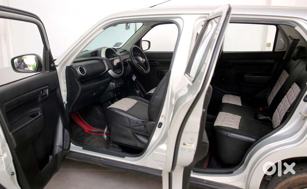 Maruti Suzuki S-presso Vxi Plus, 2022, Petrol