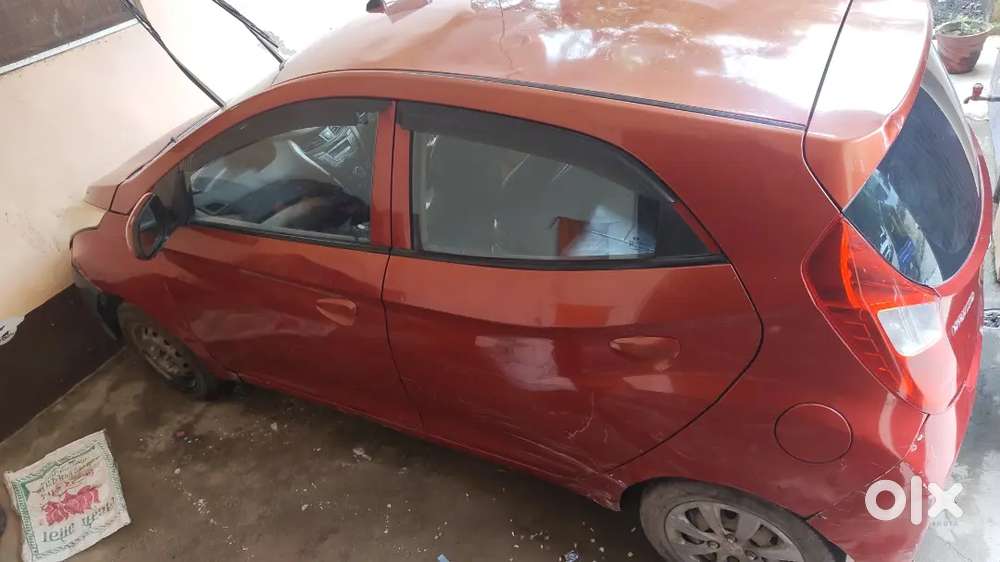 Hyundai Eon Sportz 2013