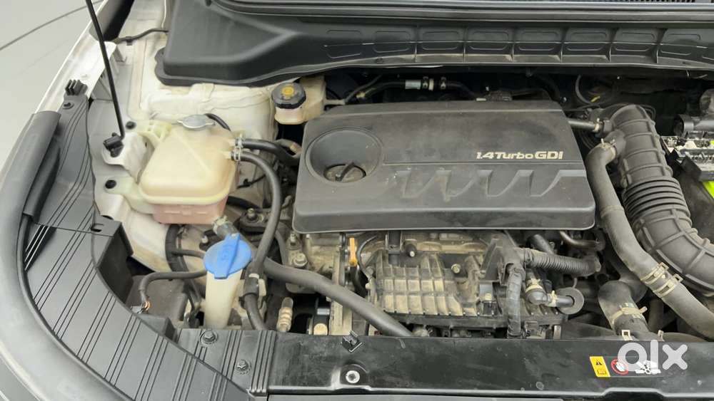 Kia Carens 1.4 Luxury Plus Dct 7 Str, 2022, Petrol