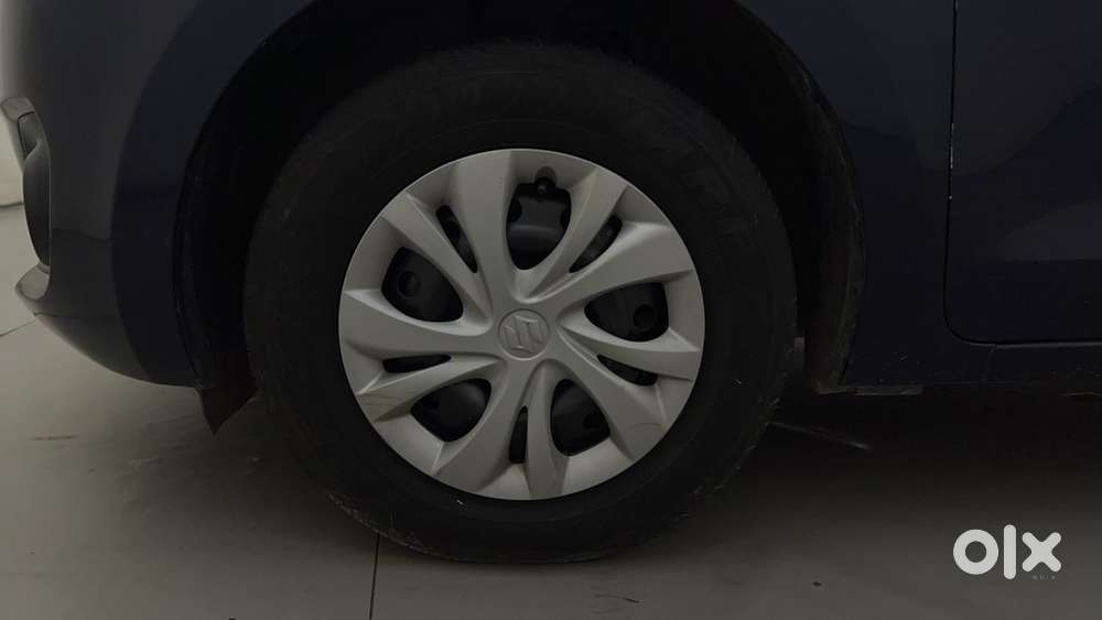 Maruti Suzuki Swift Amt Vvt Vxi, 2023, Petrol