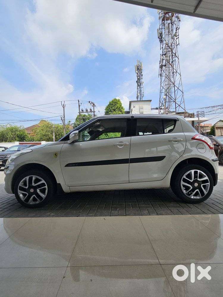 Maruti Suzuki Swift Vxi, 2017, Petrol