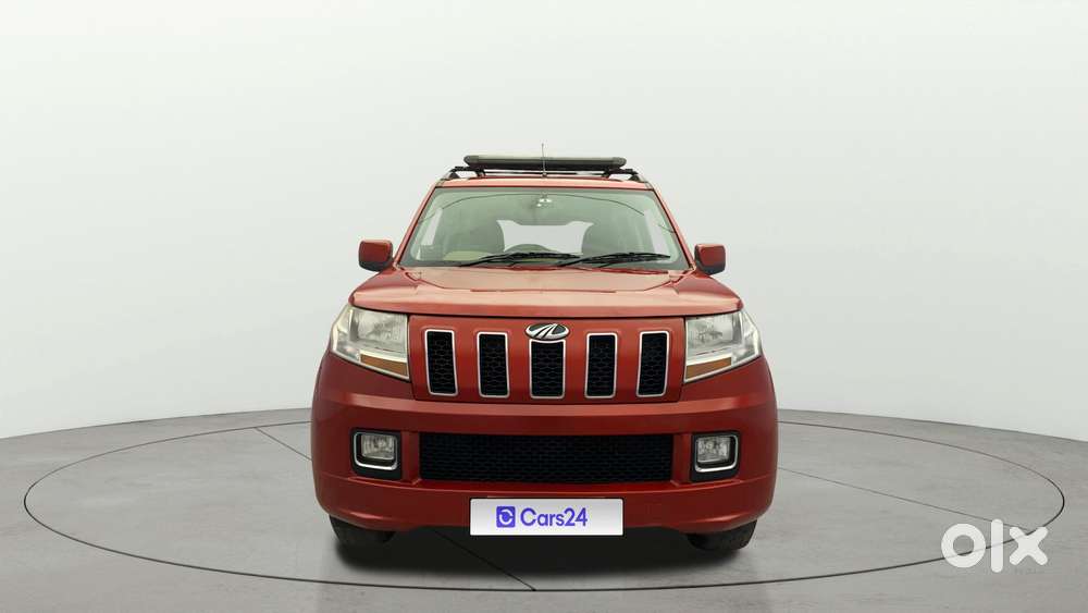 Mahindra Tuv 300 T8 Amt, 2016, Diesel