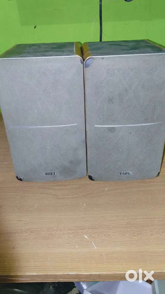 Edifier 4 inch speaker