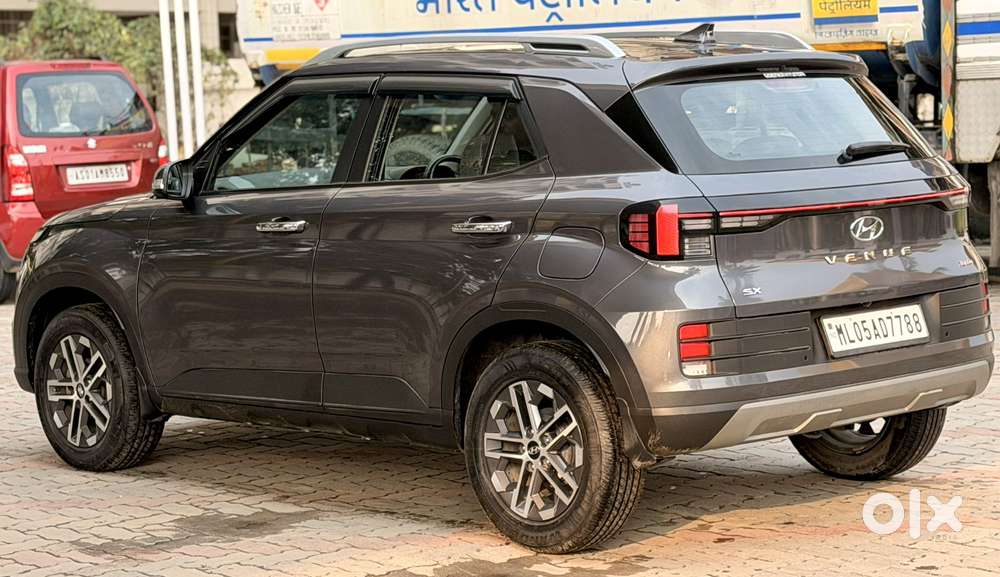 Hyundai Venue 1.0 Sx (o) Turbo Imt, 2023, Petrol