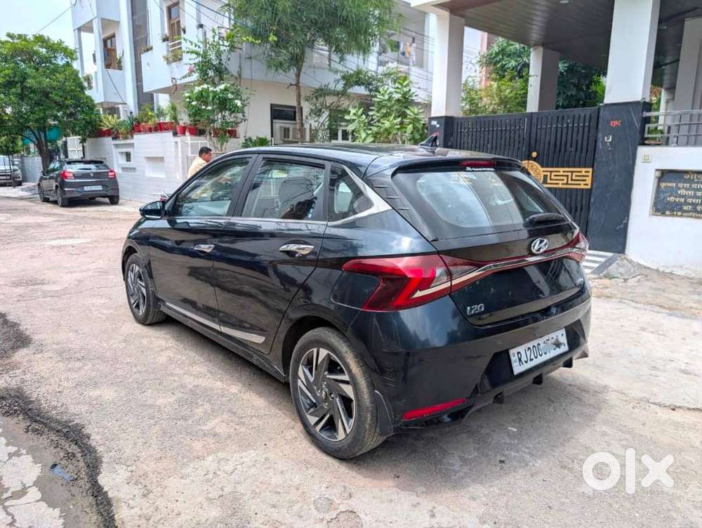Hyundai I20 Asta (o) 1.2 Mt, 2023, Petrol