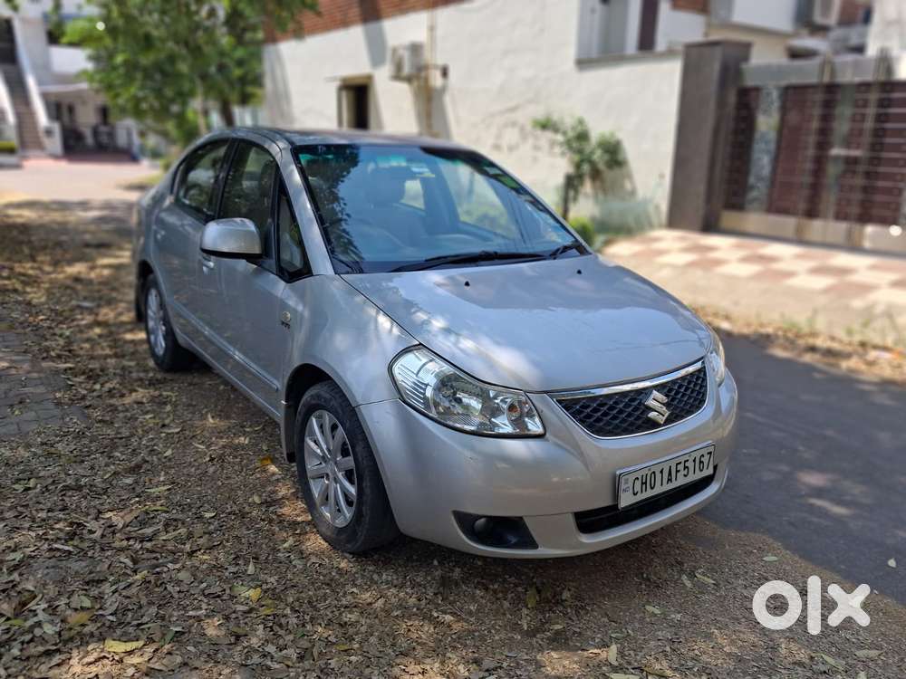 Maruti Suzuki Sx4 Zxi, 2011, Petrol