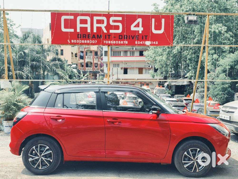 Maruti Suzuki Swift Vxi Optional, 2025, Petrol