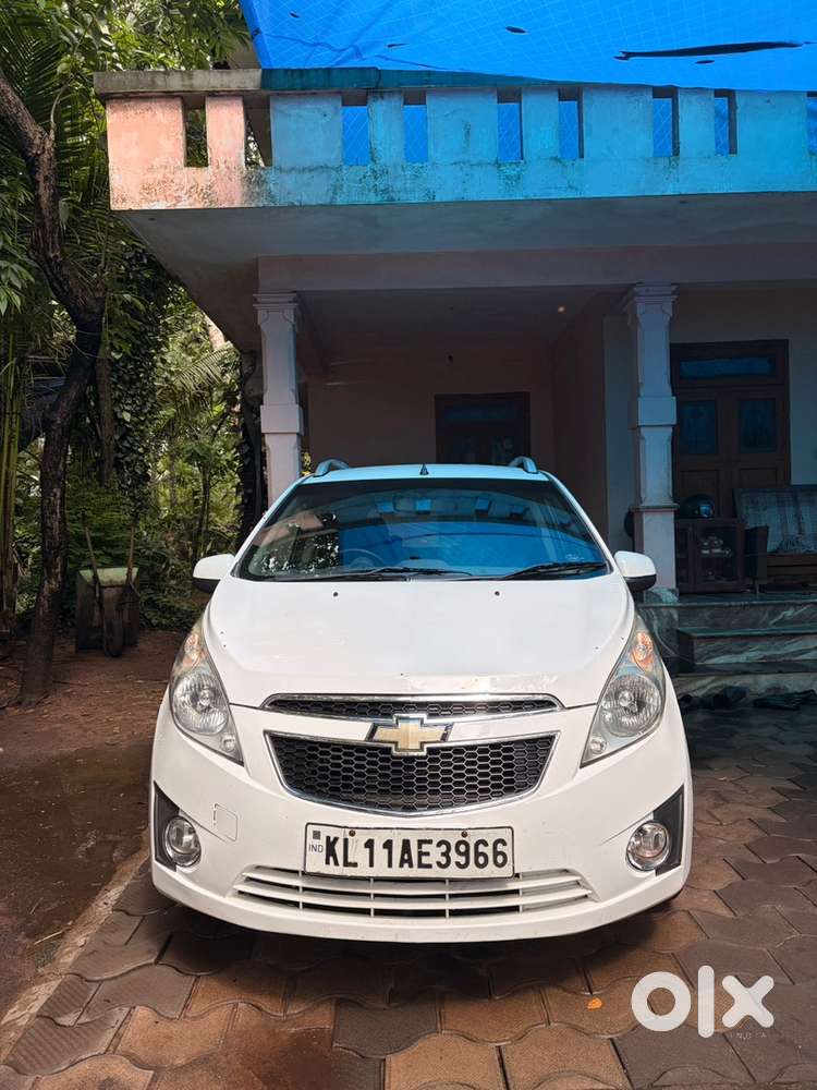 Chevrolet Beat Petrol 2012