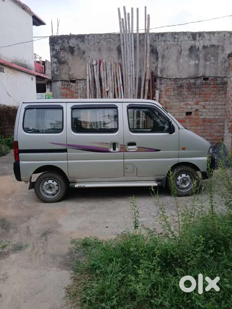 Maruti Suzuki Eeco 2015 Petrol Well Maintained