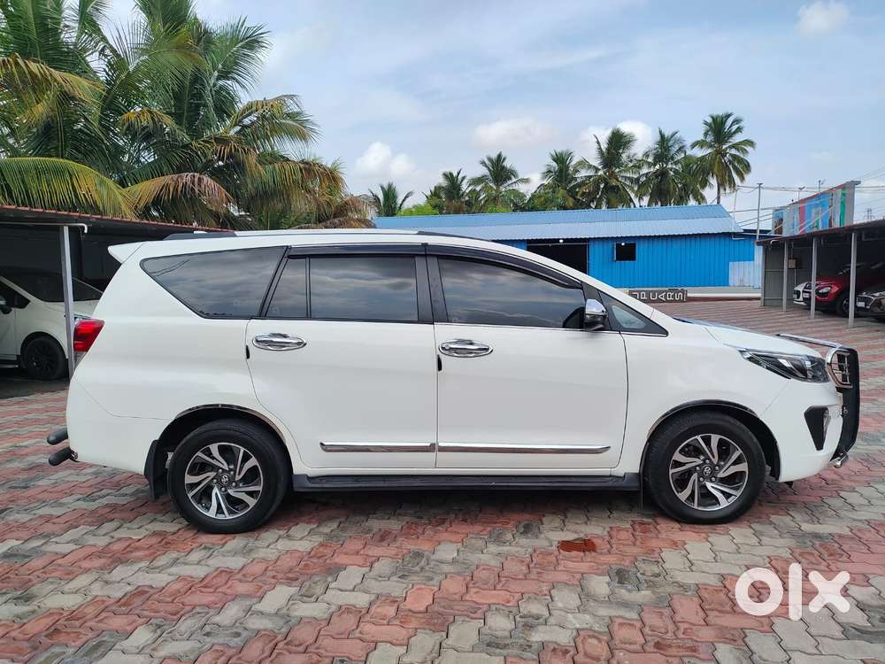 Toyota Innova Crysta, 2022, Diesel
