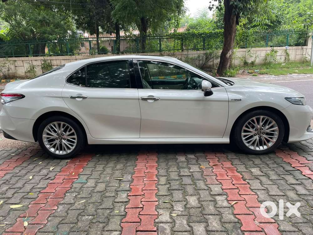 Toyota Camry 2.5l Automatic, 2019, Petrol