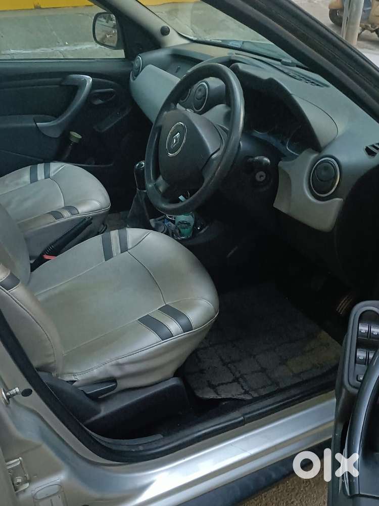 Renault Duster Rxe, 2013