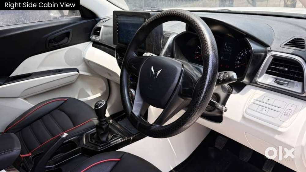 Mahindra Xuv 3xo Mx1 Pm Mt, 2024, Petrol