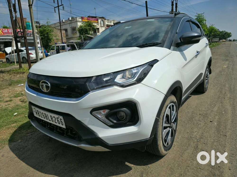 Tata Nexon 1.2 Revotron Xt, 2020, Petrol