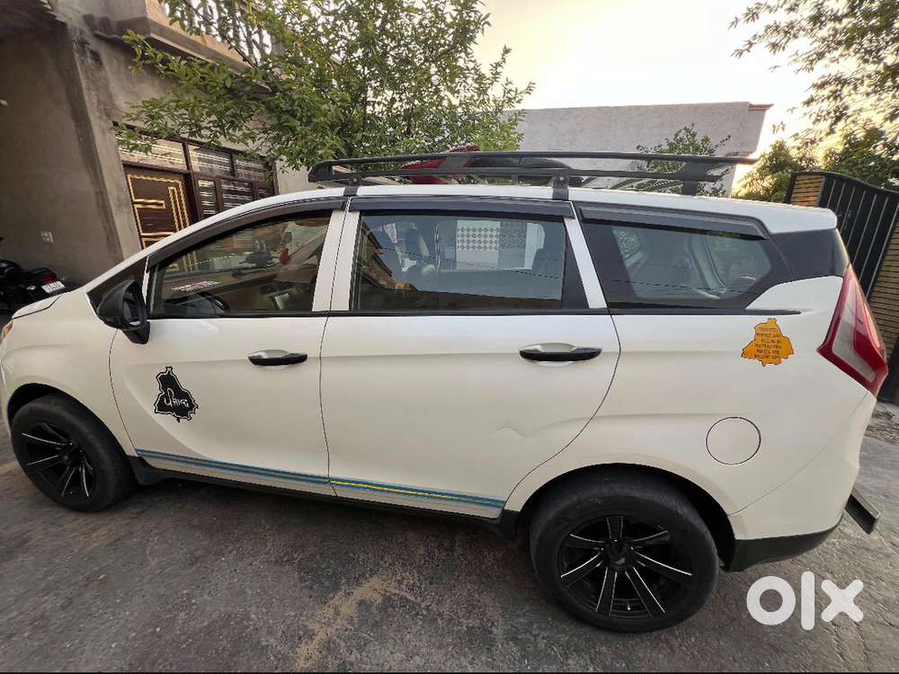 Mahindra Marazzo 2019 Diesel Well Maintained