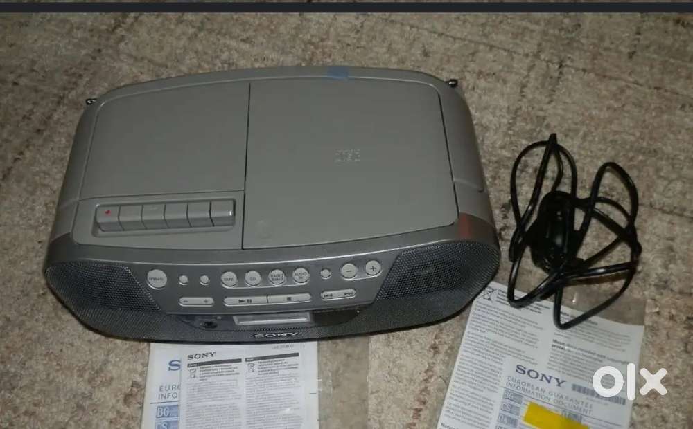 Sony boom speaker