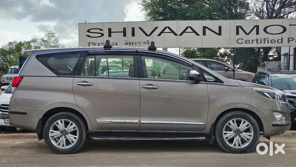 Toyota Innova Crysta 2.8 Zx At 7 Seater, 2019, Diesel