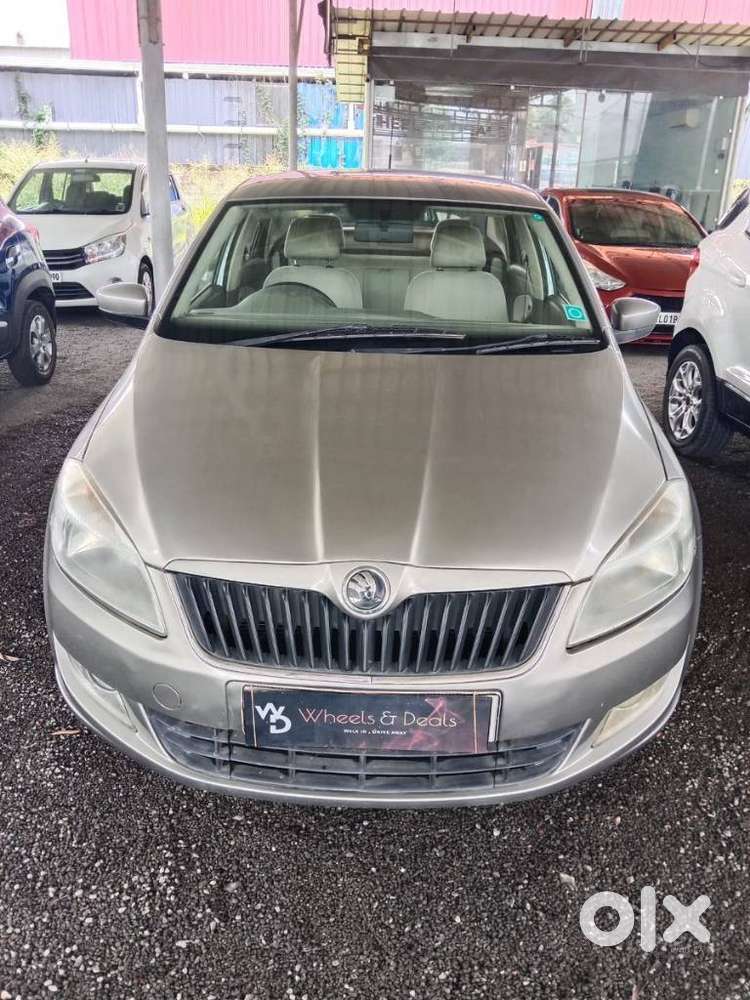 Skoda Rapid 1.6 Tdi Ambition Plus, 2012, Diesel