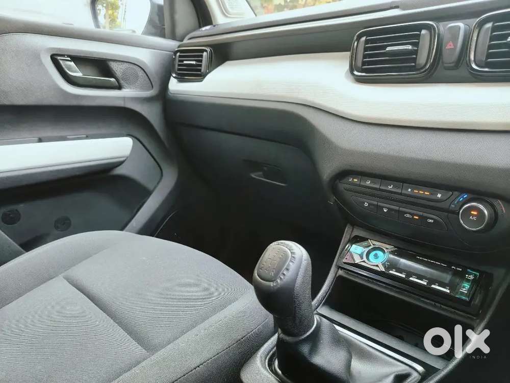 Tata Punch 1.2 Revotron 2025