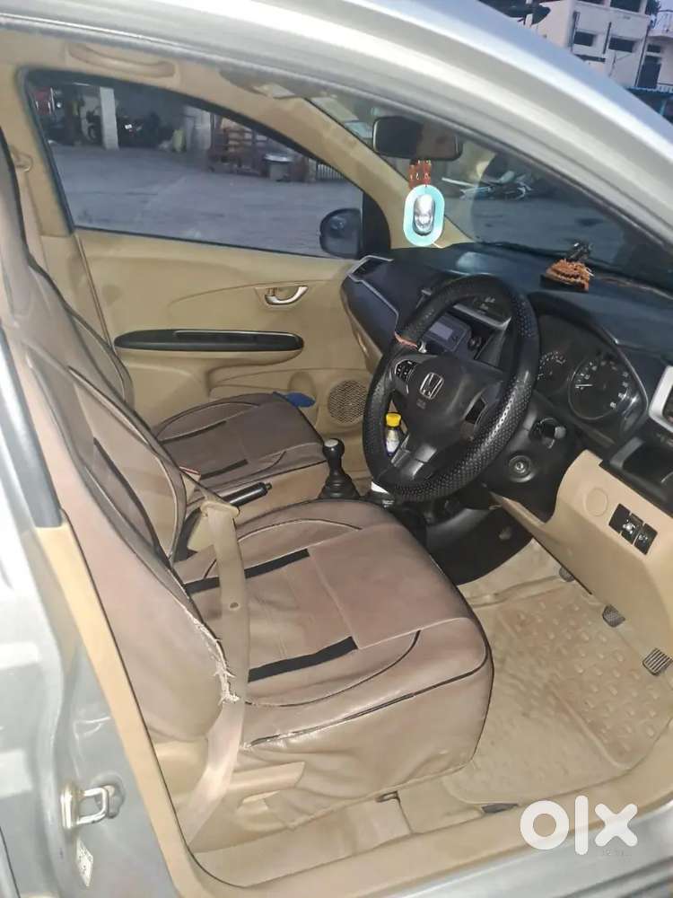 Honda Amaze 2017 Petrol 150000 Km Driven