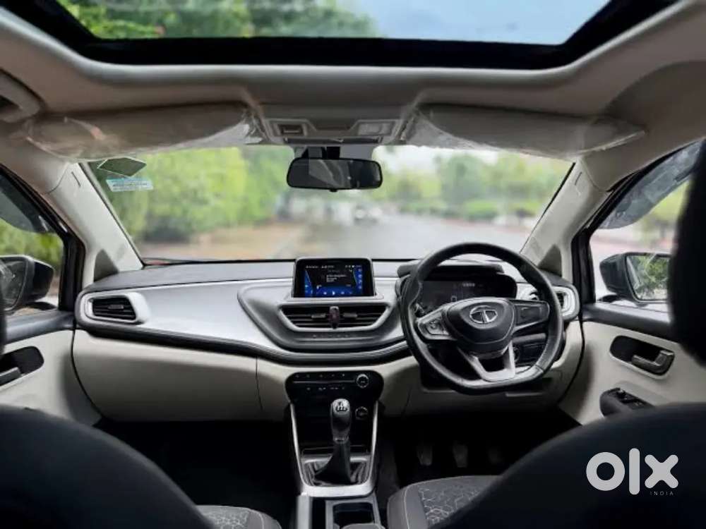 Tata Altroz Xz Plus(s) 2023 Car