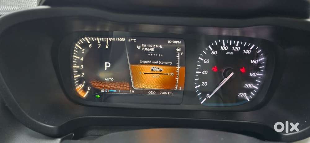 Tata Altroz 1.2 Xza Plus Dark Edition Dct, 2024, Petrol