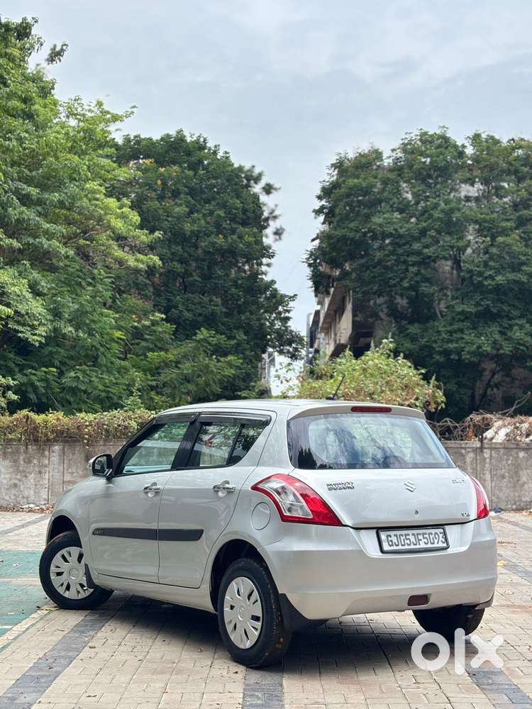 Maruti Suzuki Swift Vxi, 2014, Petrol