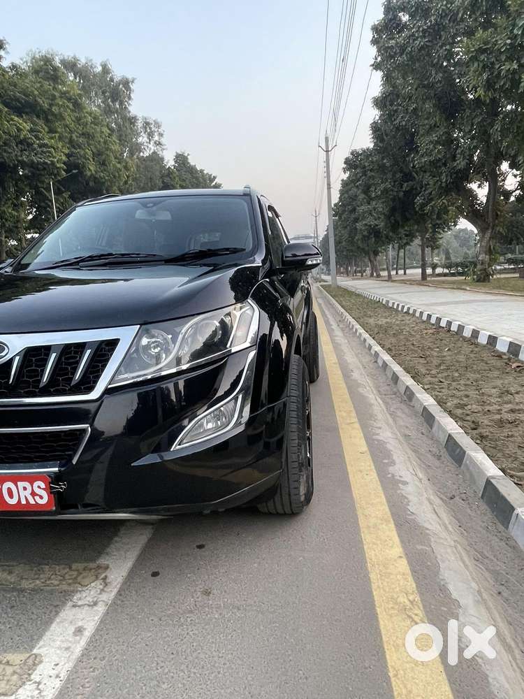 Mahindra Xuv500 2.2 W10, 2015, Diesel