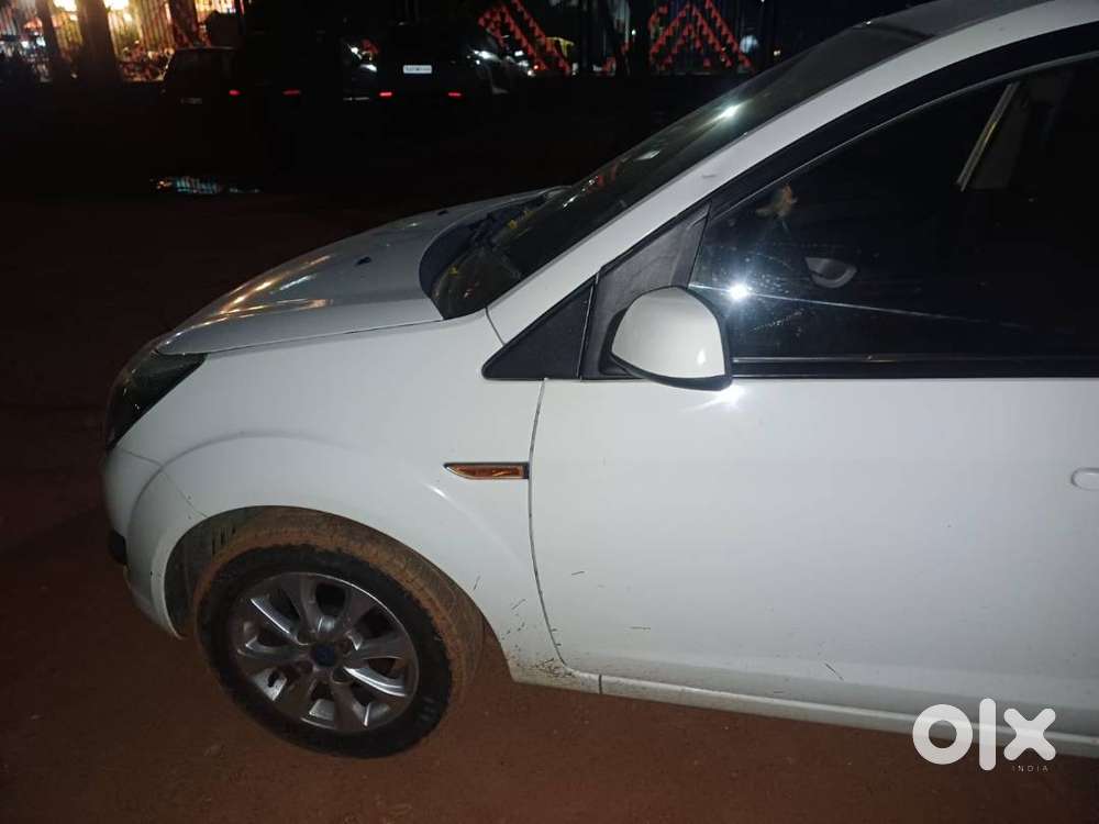 Ford Figo 2012 Year