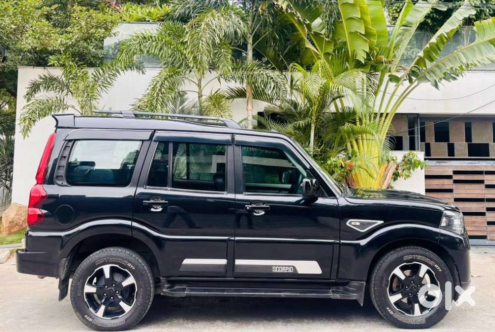 Mahindra Scorpio Classic 2.2 S 11 Mt 7 Cc, 2022, Diesel