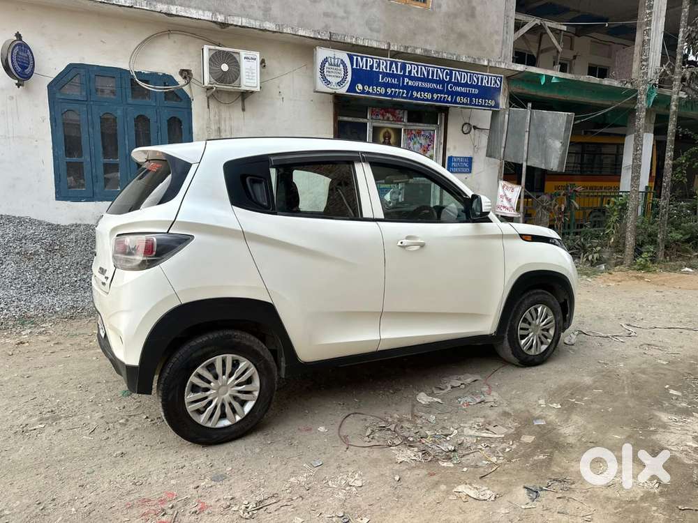 Mahindra Kuv 100 Petrol 2019