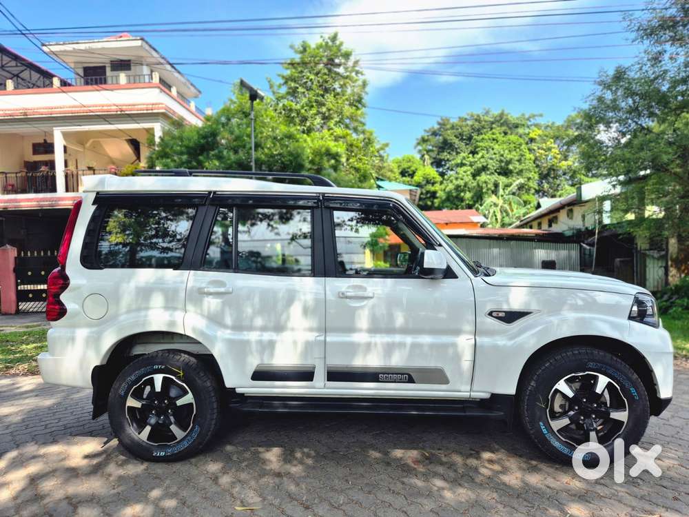 Mahindra Scorpio Classic 2.2 S 11 Mt 7 Cc, 2025, Diesel