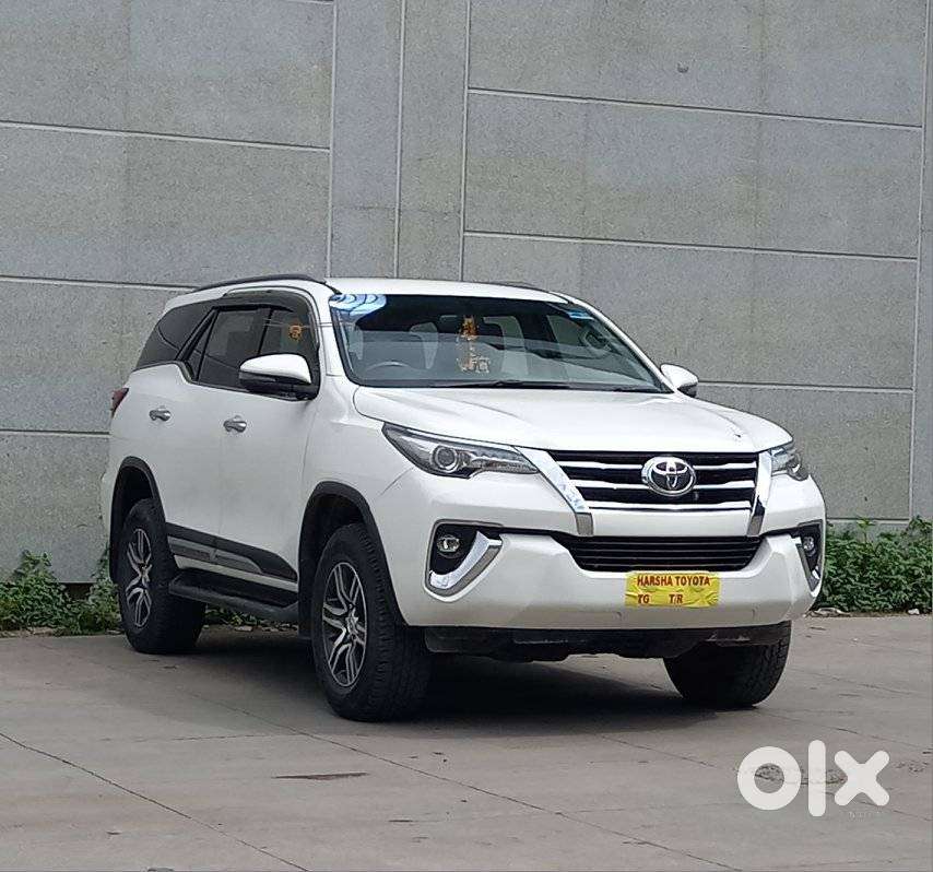 Toyota Fortuner 4x2 At 2.8 Diesel, 2020, Diesel