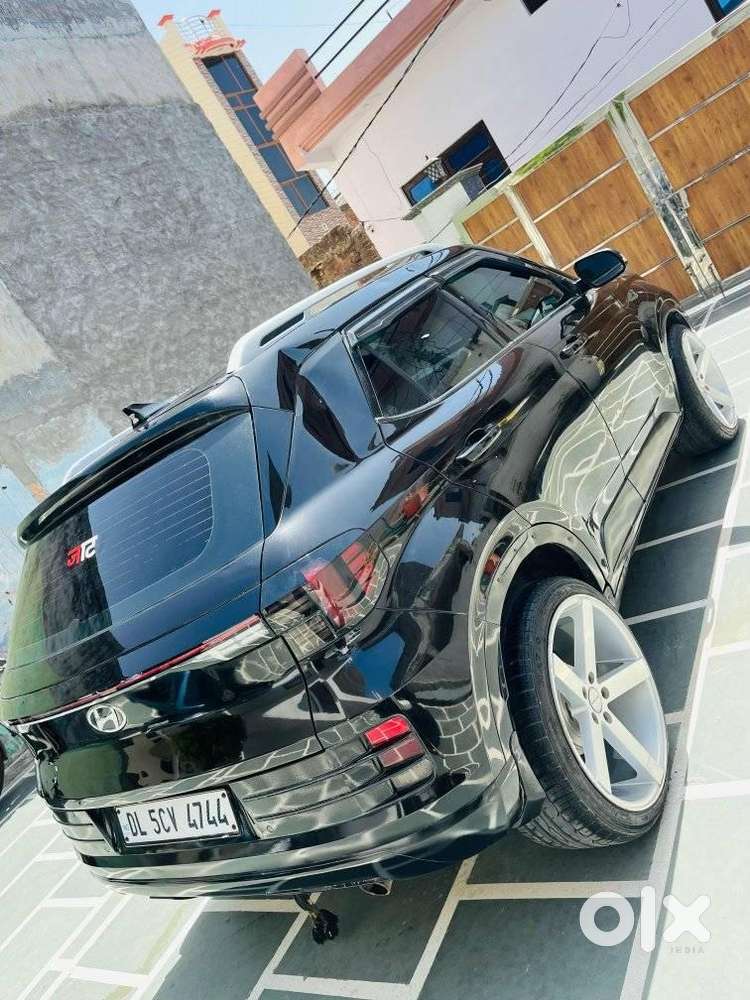 Hyundai Venue 1.0 Sx (o) Turbo Dct Dual Tone, 2023, Petrol