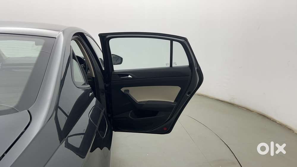 Skoda Slavia Ambition 1.0l Tsi Mt, 2023, Petrol
