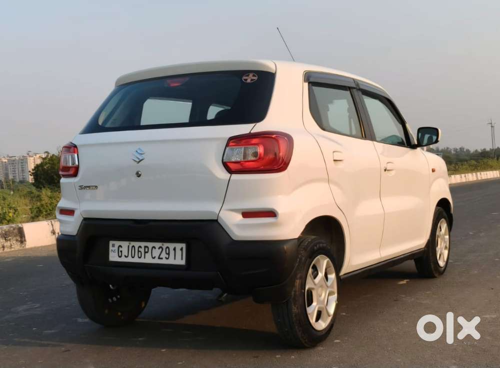 Maruti Suzuki S-presso Vxi Plus Amt, 2019, Petrol