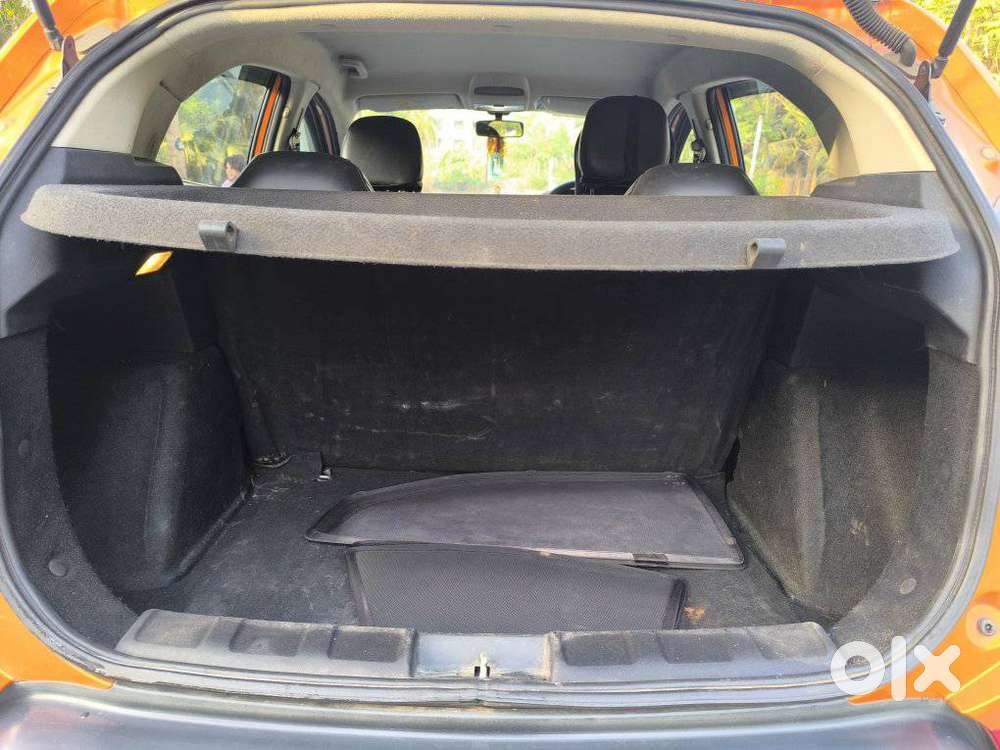 Tata Nexon 1.2 Revotron Xt Plus, 2019, Petrol