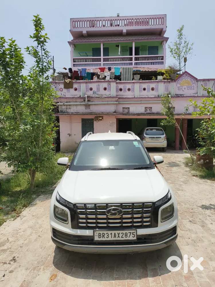 Hyundai Venue Mt Petrol 2023