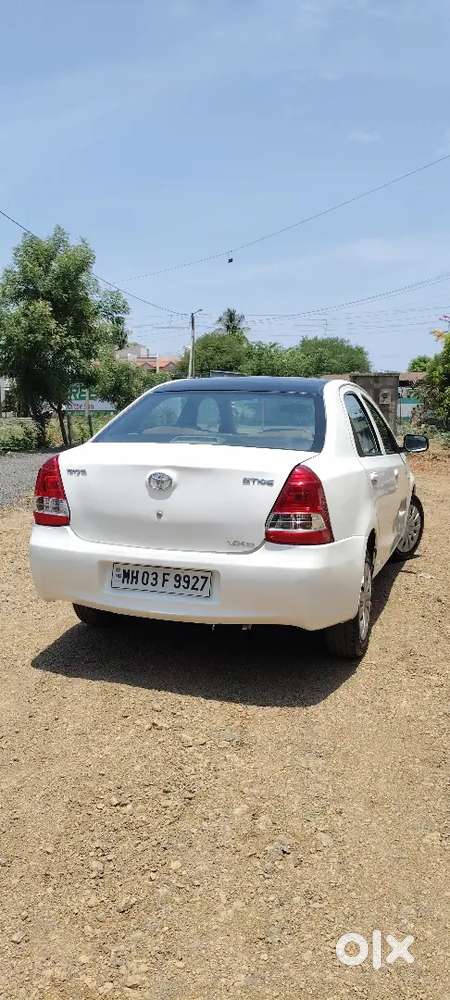 Toyota Etios 1.5 G 2014