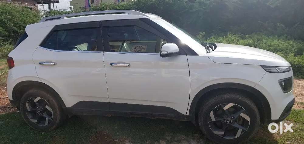 Hyundai Venue Diesel Manual 2019