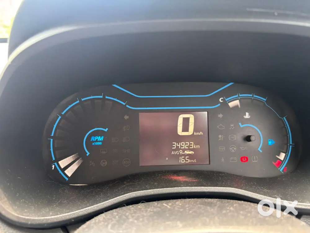 Renault Kwid 2023 Petrol Well Maintained