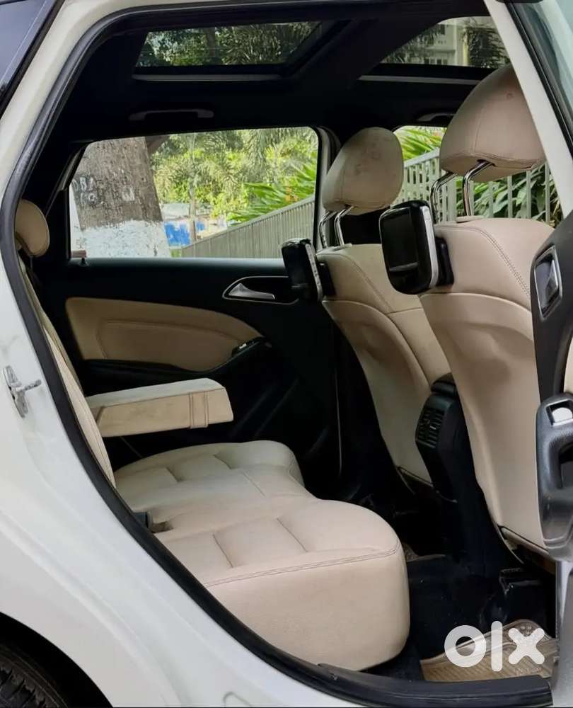 Mercedes-benz B180 Cdi Diesel Sunroof 2014 Model In Excellent Conditio